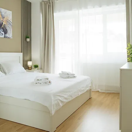 Downtown Tineretului Oasis -- New Building -- Self Check-in -- 1min Metro Station Bucharest