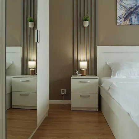 Downtown Tineretului Oasis -- New Building -- Self Check-in -- 1min Metro Station * Bucharest