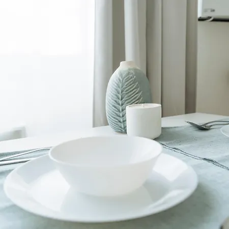 Apartment Downtown Tineretului Oasis -- New Building -- Self Check-in -- 1min Metro Station *