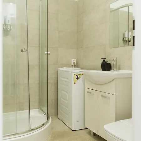 Downtown Tineretului Oasis -- New Building -- Self Check-in -- 1min Metro Station Apartment *