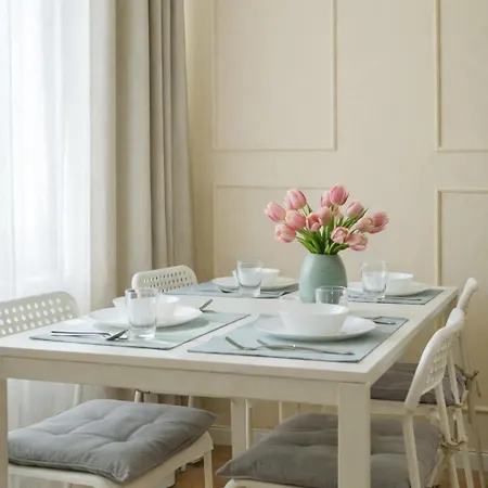 Downtown Tineretului Oasis -- New Building -- Self Check-in -- 1min Metro Station *