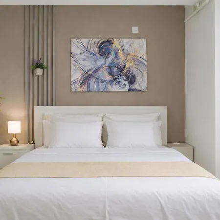 Downtown Tineretului Oasis -- New Building -- Self Check-in -- 1min Metro Station בוקרשט