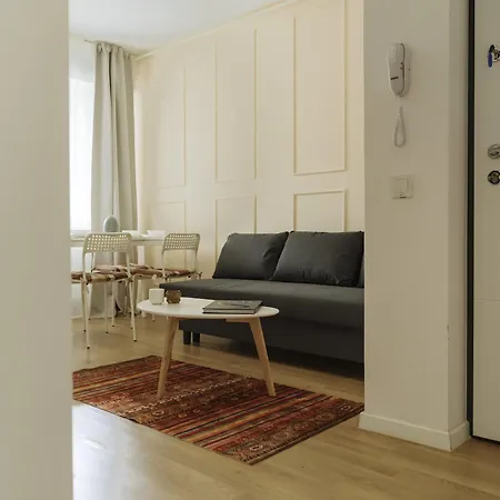 Downtown Tineretului Oasis -- New Building -- Self Check-in -- 1min Metro Station Appartement