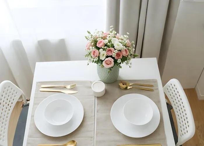 Downtown Tineretului Oasis -- New Building -- Self Check-in -- 1min Metro Station