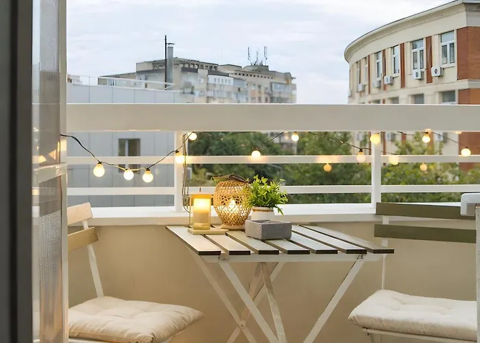 Downtown Tineretului Oasis -- New Building -- Self Check-in -- 1min Metro Station