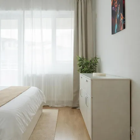 Downtown Tineretului Oasis -- New Building -- Self Check-in -- 1min Metro Station *